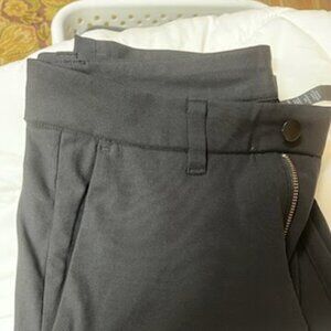 Lululemon Men’s Black Commission Pant Slim Size 30 Length 32”